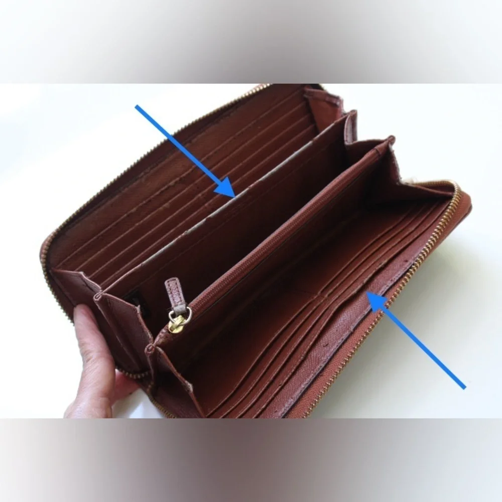 Coach accordion zip wallet
